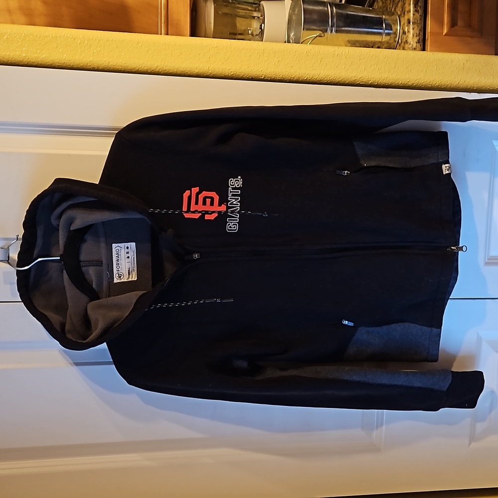 San Francisco Giants sweatshirt small
